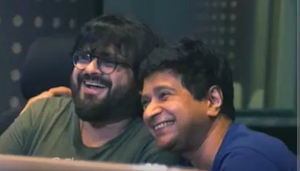 TinuAnandless's tweet photo. Have said this often but I'll reiterate; Pritam Da is the ONLY reason Bollywood music is still somewhat relevant in public consciousness

Love ARR, SLB, SEL, V-S &amp; VB but none of them are producing OSTs of upto 17-25 songs for 20+ years

Pritam Da has earned this status &amp; respect https://t.co/DAxR5BMl0I
