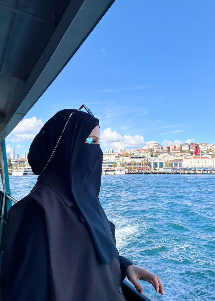 Mutenqqb's tweet photo. Bakın yavrularım ananızın gençliği https://t.co/xYssvKxF7M