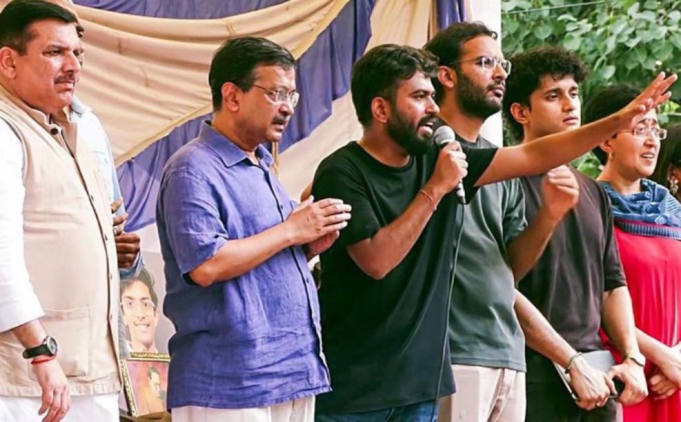 JaipurDialogues's tweet photo. Look who’s talking https://t.co/qogxY2T50t