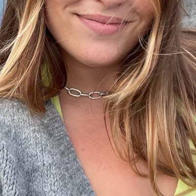 juliajuliaxxxx's tweet photo. #NouvellePhotoDeProfil comme j’ai pas le droit de montrer mes seins 👀🥹 https://t.co/I6jyyAg3fu