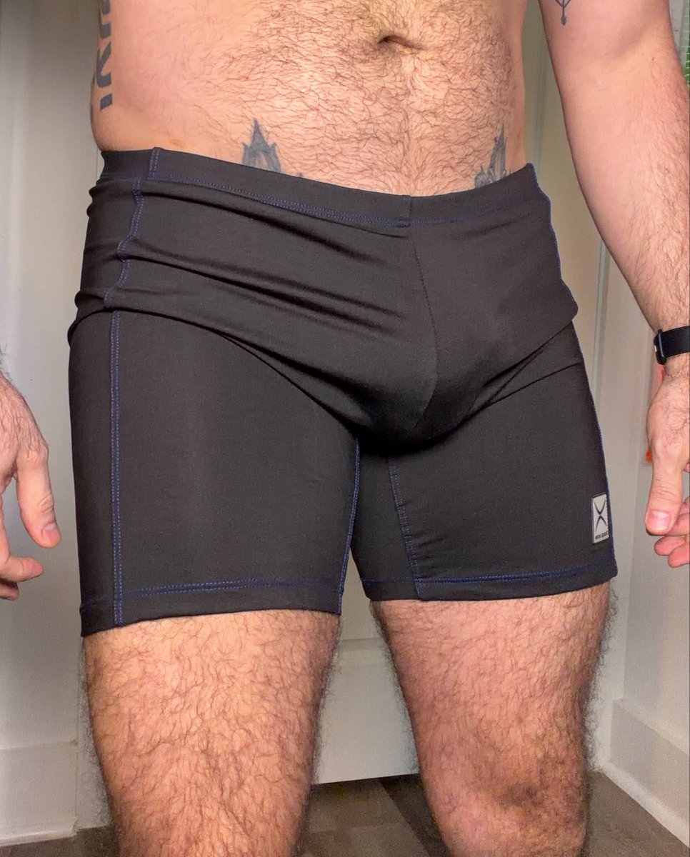 JsTreasure's tweet photo. I need to post these gym shorts! https://t.co/jZbnvEKyWk
