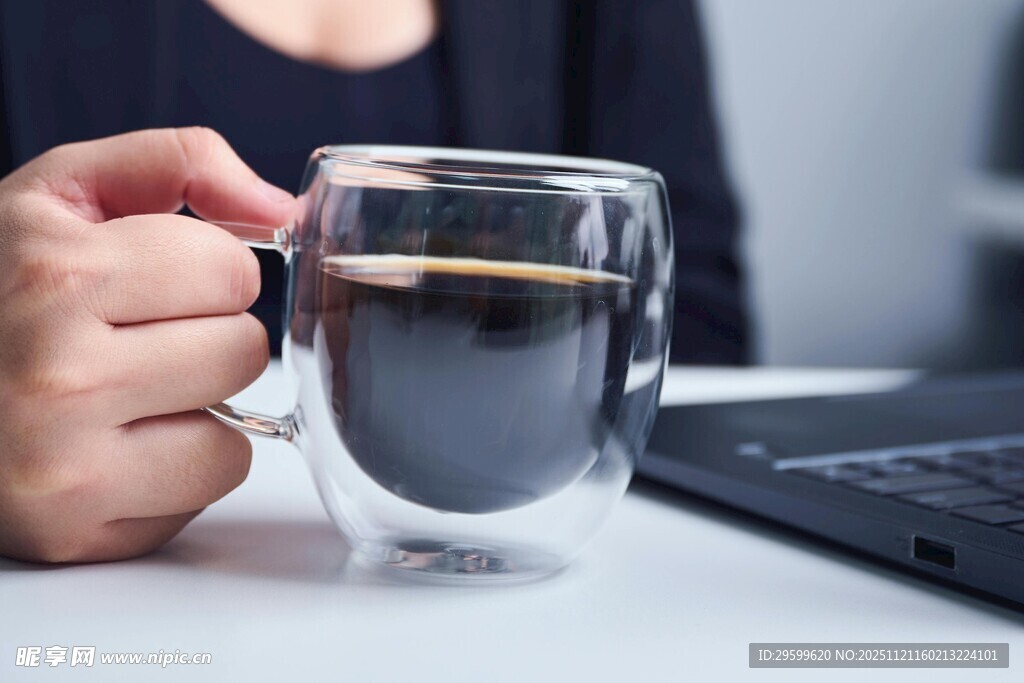 Turkingtonlwb's tweet photo. Momento de descanso rápido, café en mano y nada que hacer. ， https://t.co/qJCCoYYQV4