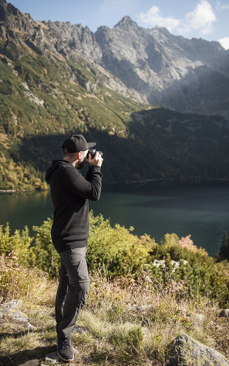 LoniAllcoty8ms's tweet photo. Guía rápida para empezar en fotografía: apunta a lo que te gusta, ajusta el enfoque y no te obsesiones con el equipo Solo practica! https://t.co/yJT2YNJXZp