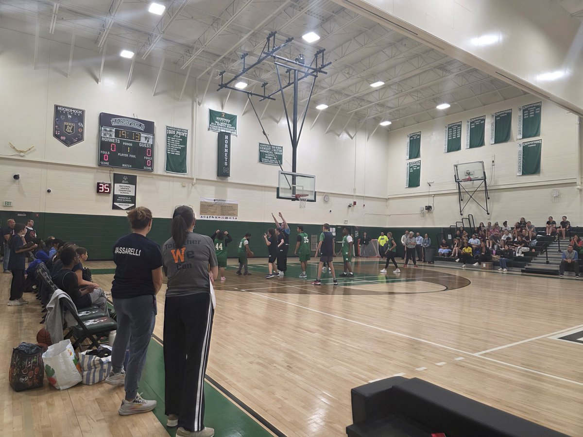 MHSAthletics22's tweet photo. Mansfield vs Walpole unified Basketball!!! Let's Goooooo HORNETS!!!
#HornetPride https://t.co/qHy4LSe63E