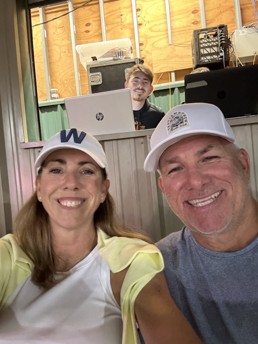 _TimWalton's tweet photo. Kicking off the MLB Post Season, I would like to thank @MLB @Cubs @Dodgers @Brewers @MankatoMoonDogs @Twins for the tickets and the amazing game experiences this Summer. 
#thankyou ⚾️ https://t.co/2AeDxMSqgq