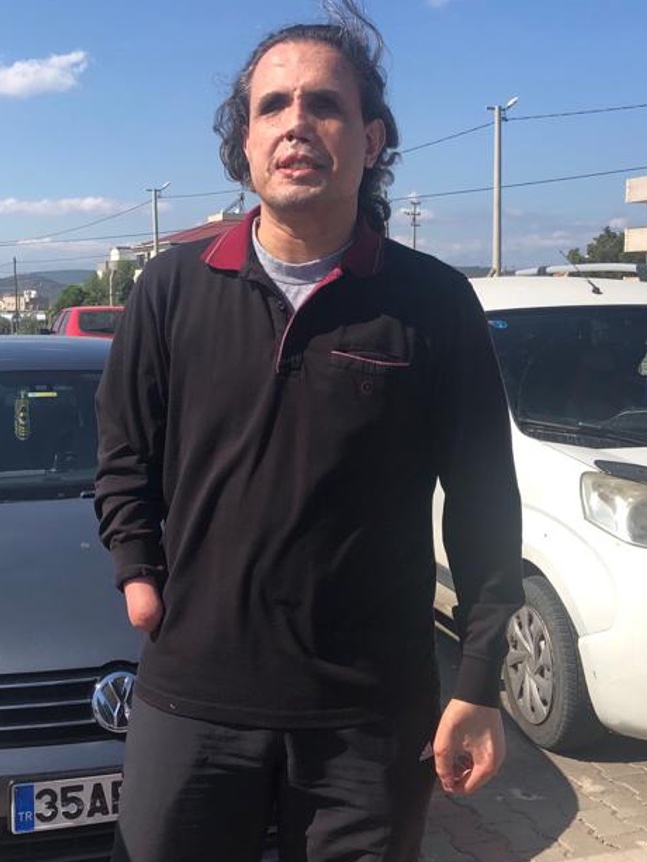 sevincozarslan's tweet photo. AİHM @ECHR_CEDH, 20 ay hapis yatan KHK’lı gazi polis Bilal Konakçı'nın "adil yargılanma hakkının" ihlal edildiğine karar verdi.

Cezaevleri DolduTaştı 

https://t.co/LZWzz3QN08 https://t.co/sVONufuPWq