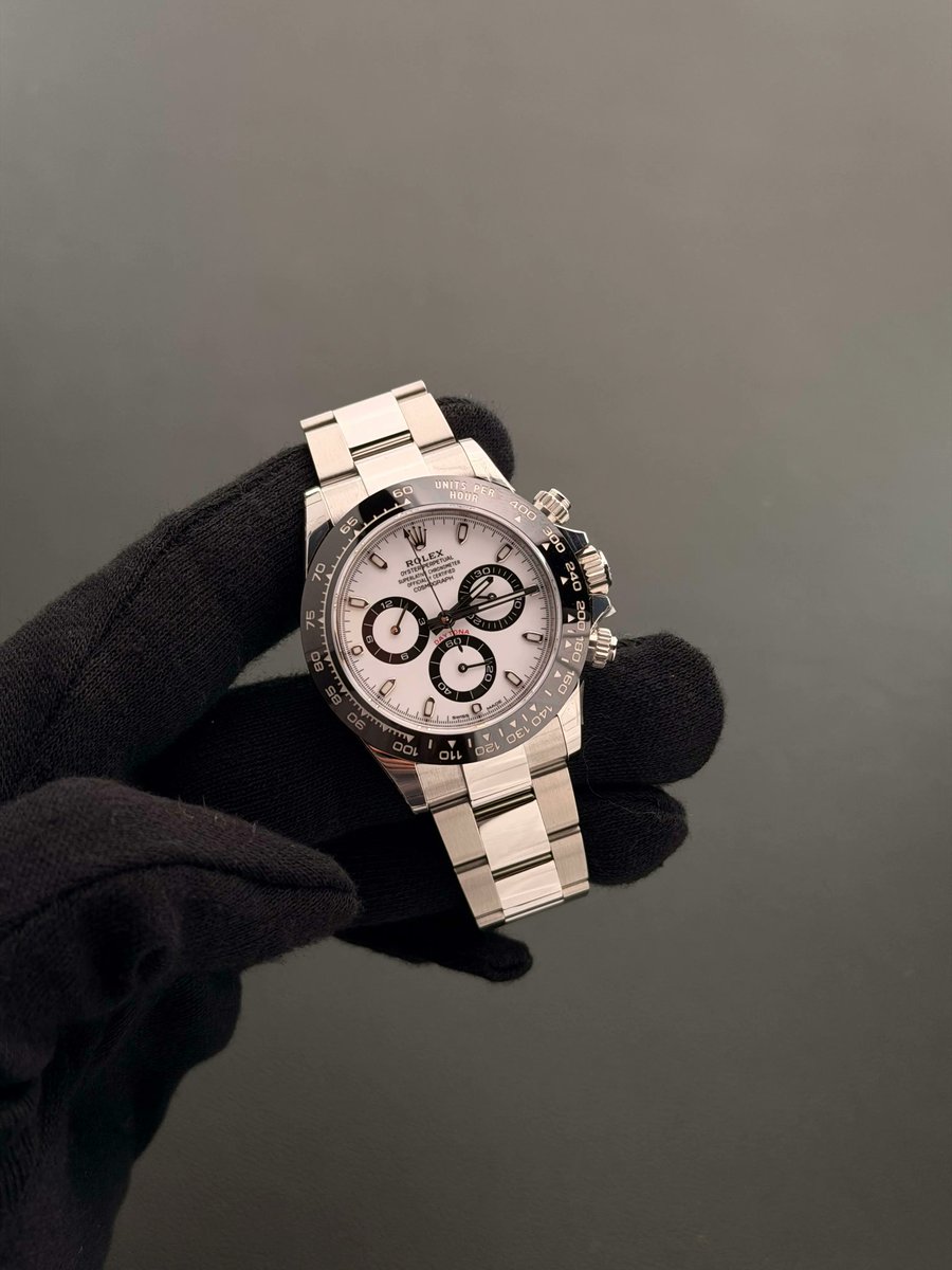 AuctionTP's tweet photo. BIDDING CLOSED AT $28,600 FOR THE ROLEX DAYTONA "PANDA"

Current market price for a 2023 Full Set Rolex Daytona sits at $32,000-$34,000 in the current market. 

Thank you to all participants and congratulations to the Buyer & Seller!

Check out the other live listings right now!
https://t.co/CUoJ3wqZcY