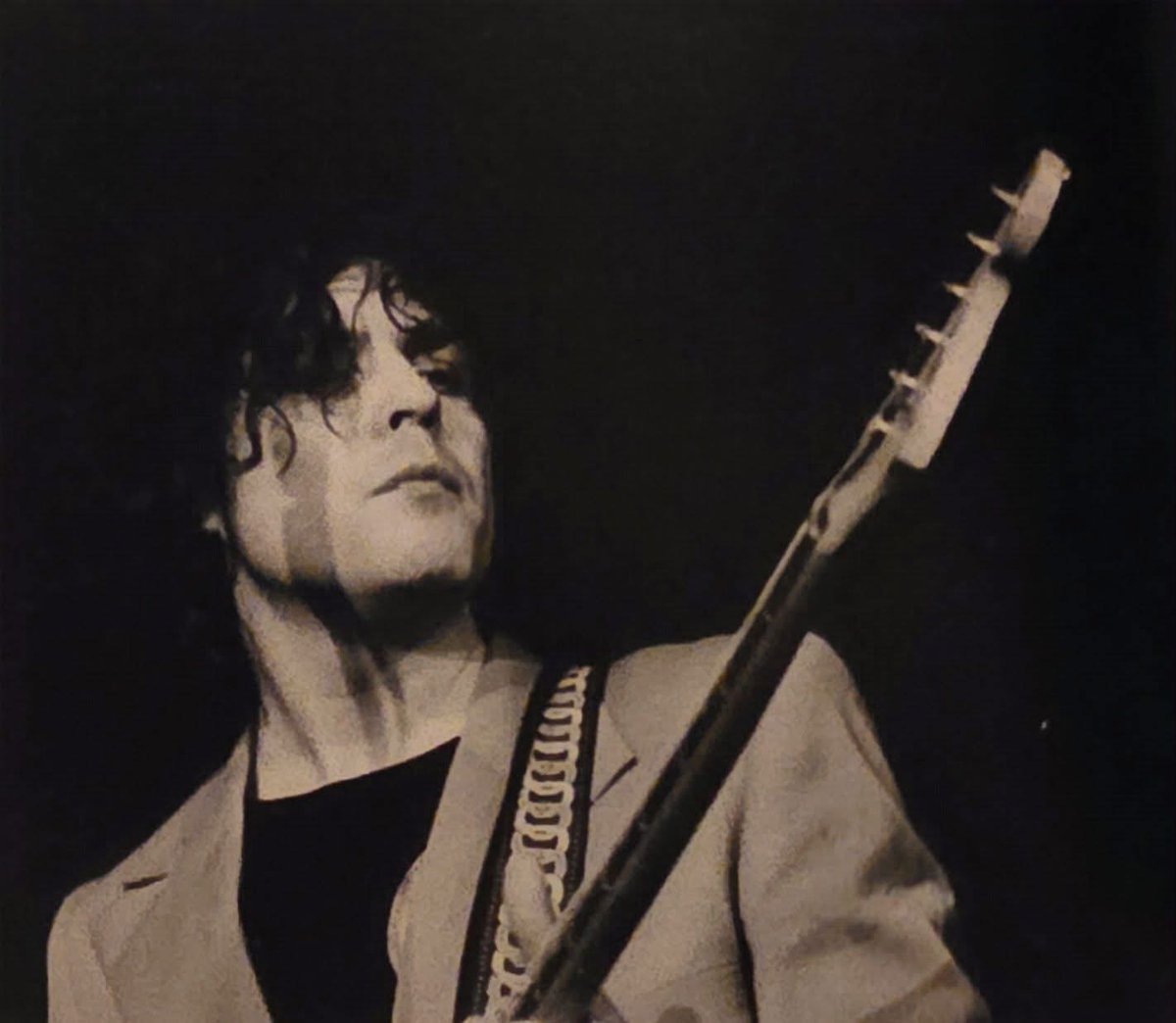 T_Rex_Official's tweet photo. Remembering Marc on what would have been his birthday.

Gone — never forgotten

#TRex #MarcBolan https://t.co/r1i117cf5z
