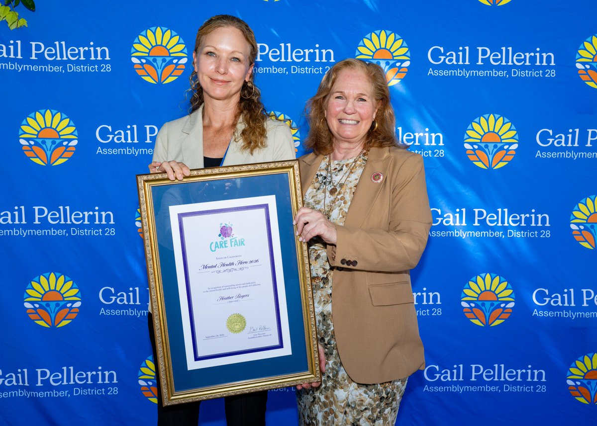 CruzDefender's tweet photo. Our Public Defender was honored to be named a Mental Health Hero at Assemblymember Gail Pellerin's Care Fair this weekend. She accepts this recognition on behalf of the whole team at the Santa Cruz County Public Defender's Office. 
#MentalHealthMatters #HolisticDefense https://t.co/3HOSViX2Rx