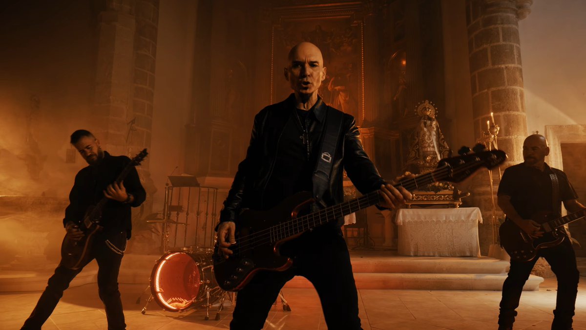 EstrenoMusicalX's tweet photo. 🃏 Sôber convierte una traición disfrazada de cariño en “El beso de Judas” https://t.co/28voiFtAXv

#Sober #ElBesoDeJudas #Traicion #Desamor #Decepcion #RockEspañol #Rock #Heridas #NuevaMusica #EstrenoMusical https://t.co/DERZSM2Hbi