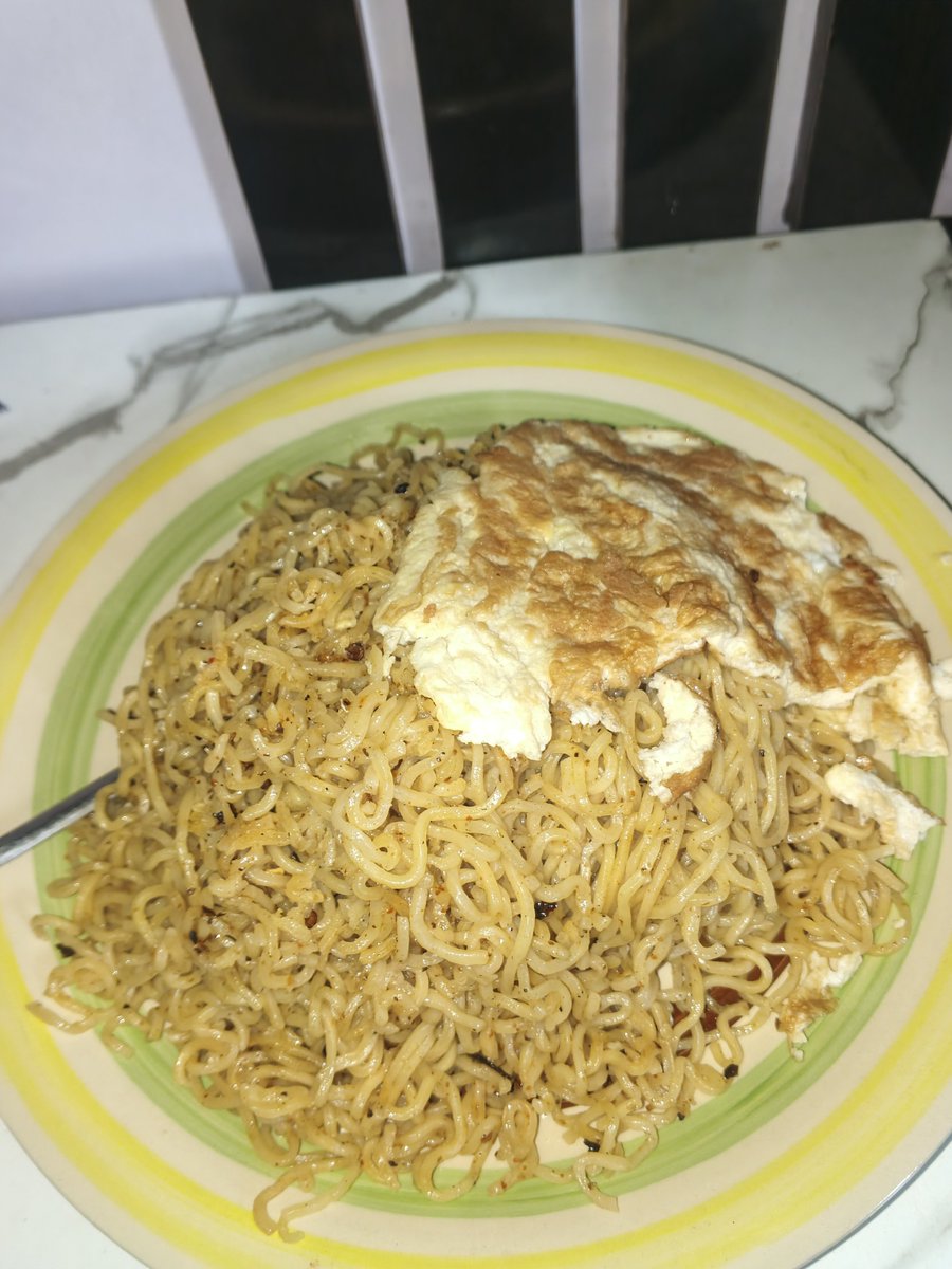 NuelPositive's tweet photo. I forgot to tell you people to come and eat indomie in afternoon, here is it https://t.co/LrbA6Llz4X