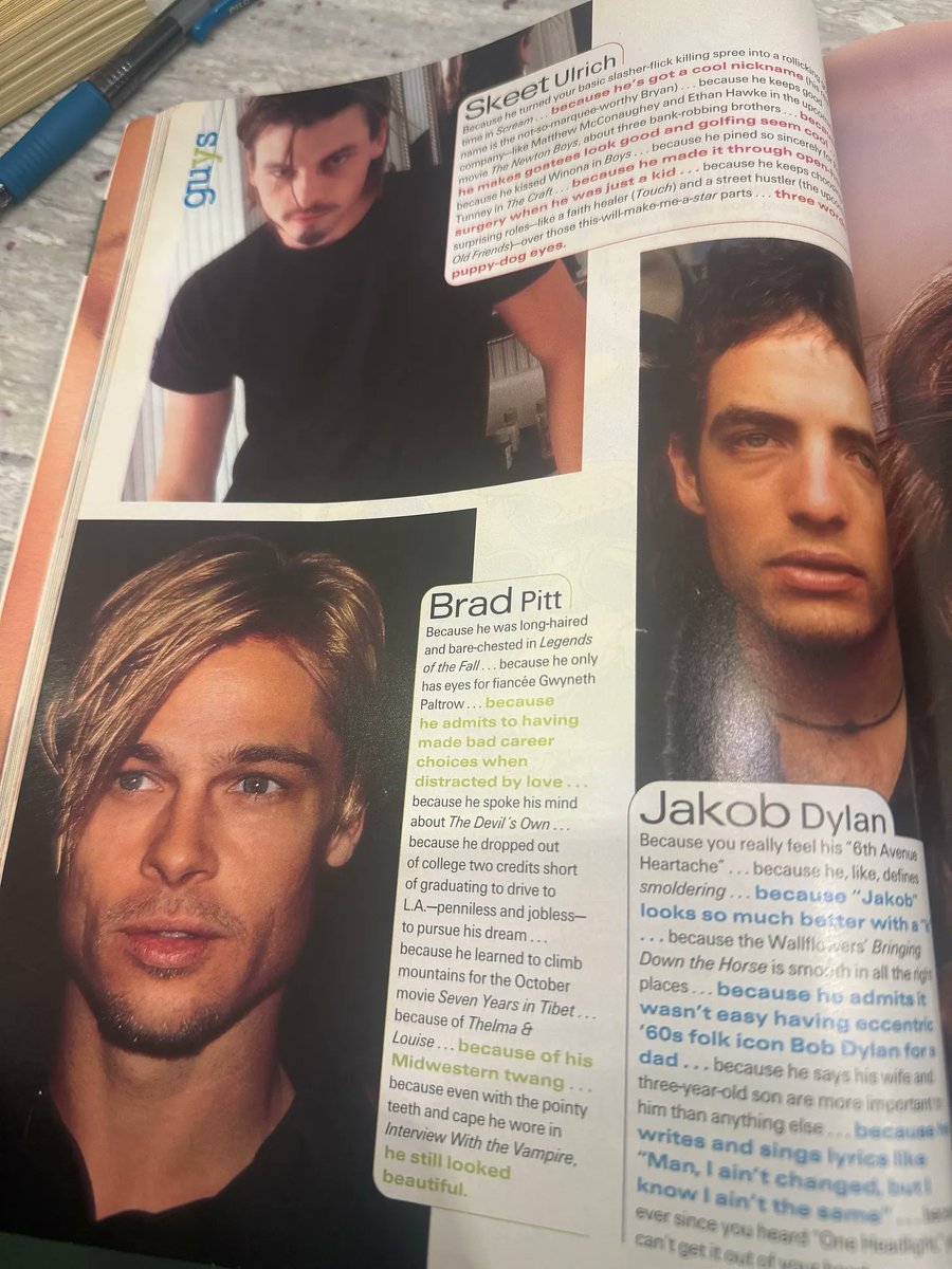 hellolanemoore's tweet photo. If you need a welcome distraction from the horrors, my 1990s Teen Magazine Blog is finally live, we're starting with 1997 Seventeen Magazine: Leo, Brad, + Vagistat Ads, vintage makeup, and just so much y2k goodness. Get it in your inbox at https://t.co/q6z8a7hn8e now🌻✉️📀 https://t.co/Rl5TxwEvRU