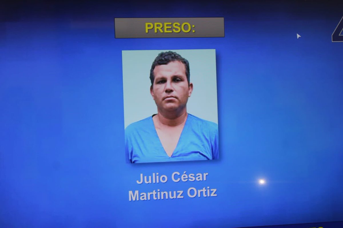VivaNicaragua13's tweet photo. 🚔 Capturan a sospechoso de homicidio en Bluefields
↘️ La Policía Nacional capturó a Julio César Martínez Ortiz, de 34 años, señalado como presunto responsable de la muerte de Gabriel Salvador Gámez Durán.
#Bluefields #PolicíaNacional #Nicaragua https://t.co/cWryxHYVHm