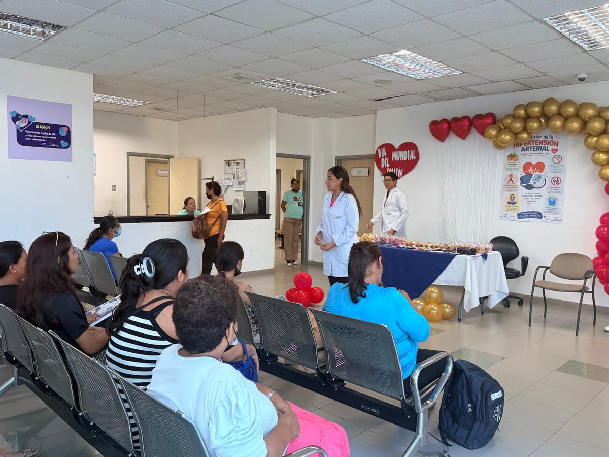 HUniversitarioG's tweet photo. 💓 Hoy compartimos una charla sobre hipertensión y la importancia del control prenatal para cuidar el corazón de mamá y bebé.
También realizamos una jornada gratuita de toma de presión arterial.
¡Gracias a todos los que participaron! 🩺 #HUGContigo https://t.co/FwFSDbHxhq