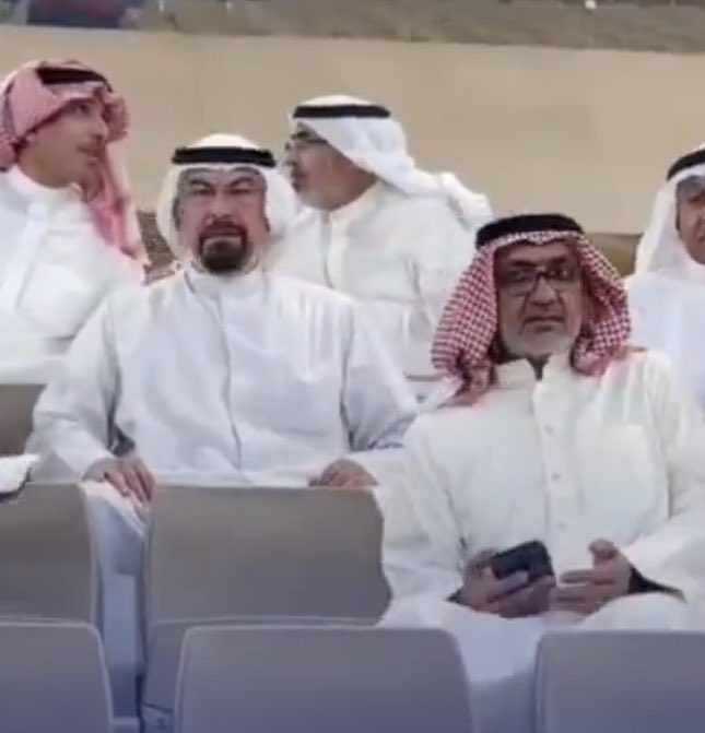 Man9oral_87's tweet photo. الشيخ طلال الفهد بو مشعل 
والفريق الركن خالد الكندري بو نورة
جعلني فدا زولكم 💛 https://t.co/6VHDVnHWWu