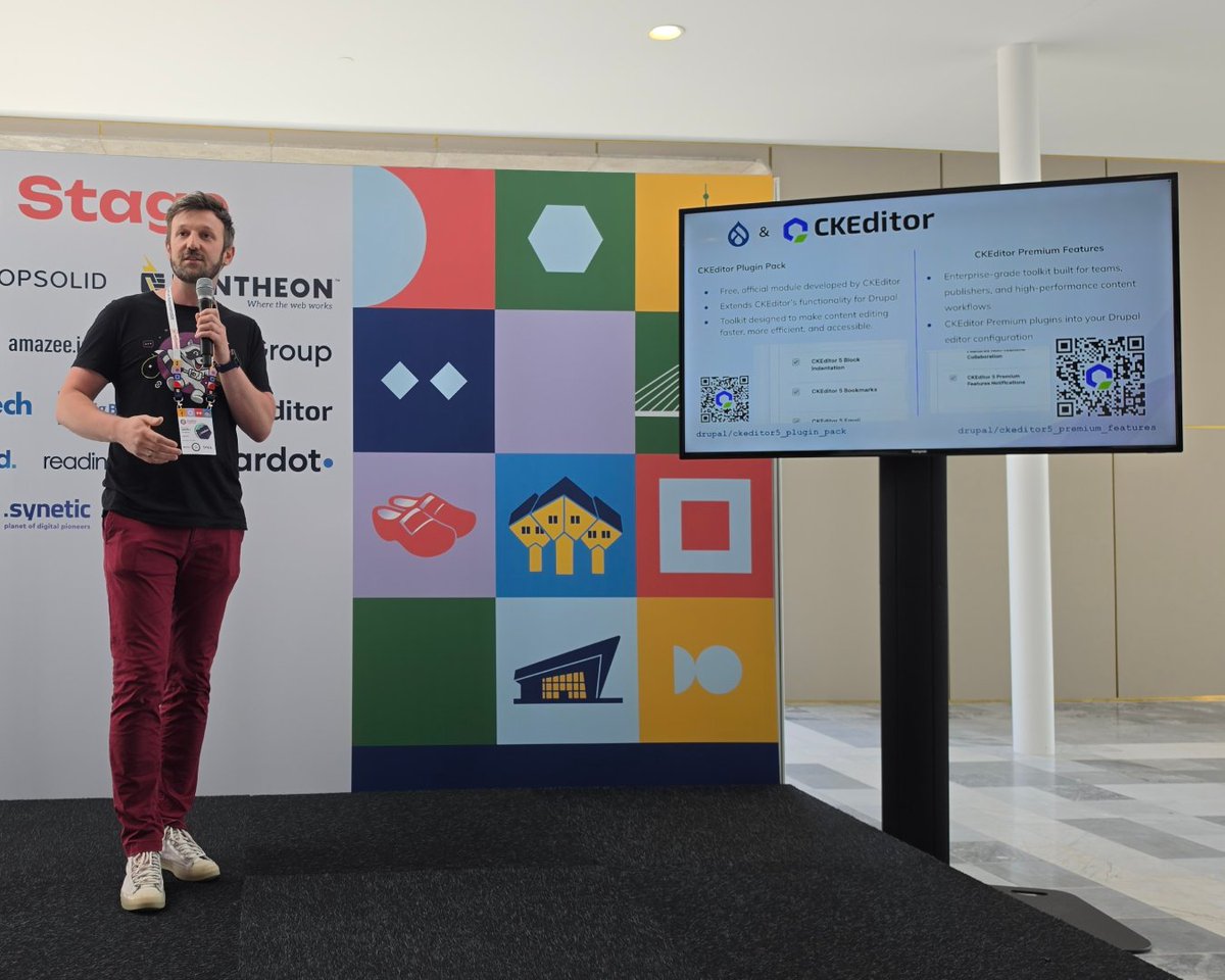 ckeditor's tweet photo. #DrupalConRotterdam 2026 is in full swing 🇳🇱 

Thanks to all who joined @ChrastinaOndrej's talk!  

Visit the CKEditor booth for demos, Forget-Me-Not flower kits, and our LEGO Typewriter raffle (winner drawn tomorrow, 3:30 PM CEST). 

Come ask about our 30-day DrupalCon trial, valid through Oct!