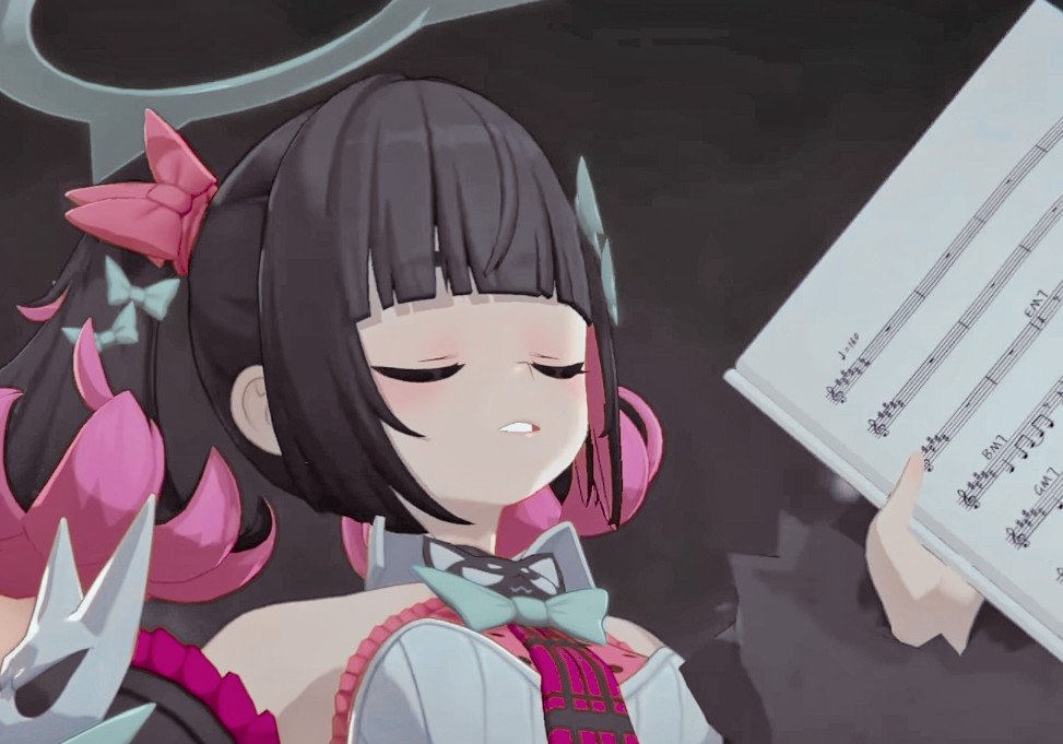 SquidAngelqq's tweet photo. @shydelulu I— . . . Uh . *sigh* Don't worry, I don't need to talk to them.

 I was just messing around because I found this in your room 〜 ! https://t.co/soclD7KY64