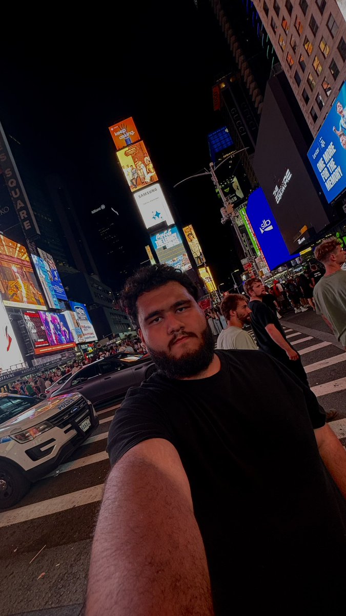 YYayzn's tweet photo. LOOKIN FOR MOOTS #moothunt

- Male (He/Him)
- 20y/o
- looking for someone to talk to about anything
- DMs open
- Val, DBD, CS, Siege, Life is Strange
- Anime n Manga

 #gaming #anime #manga #AnimeTwitter #gamingtwt https://t.co/xXuzYuJpVk