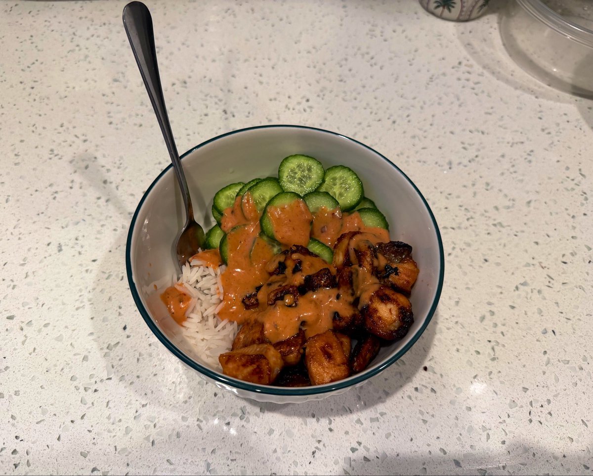 Y85847886's tweet photo. Omad! Down a lb this morning https://t.co/U3rlgU4kVx
