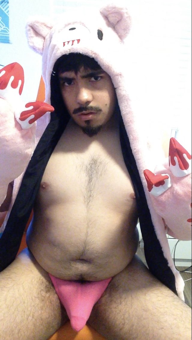 wuIfgard's tweet photo. my gloomy bear cosplay https://t.co/2ZoQqYBTye