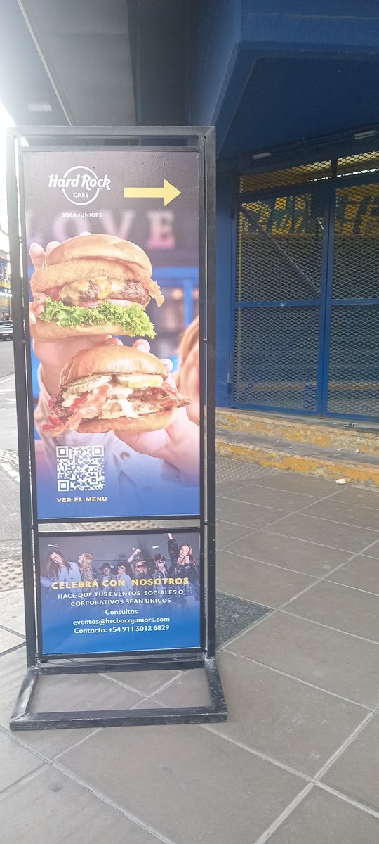 BOCASOLO8's tweet photo. Bueno así estamos en la bombonera o salón de fiestas para cumple vamos bien no? https://t.co/Cp00ik8xNw