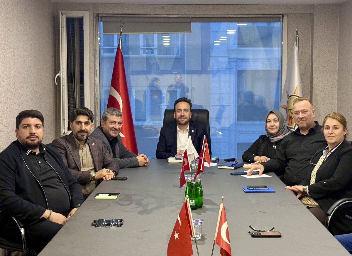 aktepebasii's tweet photo. Haftalık olağan yürütme kurulu toplantımız,
İlçe Başkanımız Serhat Tunç başkanlığında gerçekleştirildi.

🔸 AK Parti Seninle #Tepebaşı https://t.co/n3fdgPNLh1