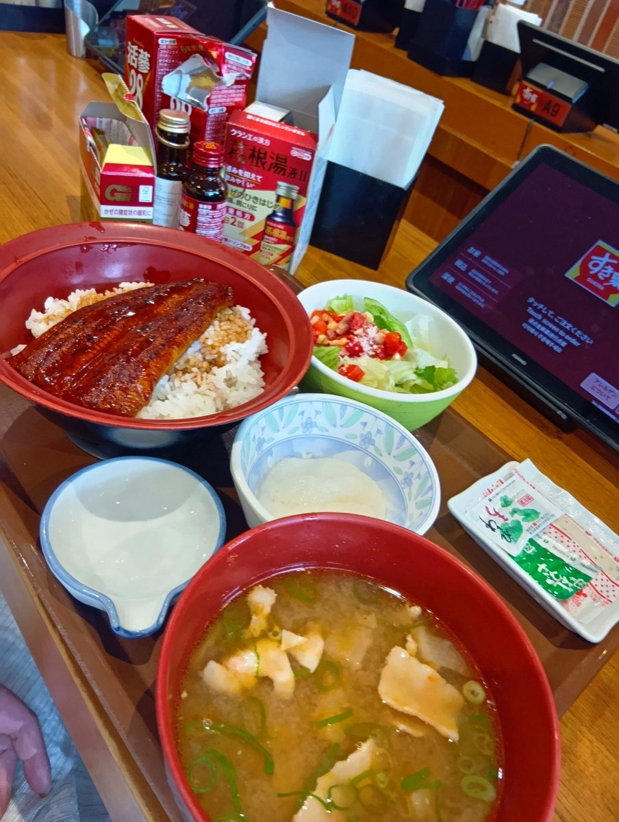 mktpaO's tweet photo. 心の瞳で君を見つめれば愛することそれがどんなことだか分かりかけてきた
言葉で言えない胸のあたたかさ
遠回りをしてた人生だけど君だけが今では愛のすべて時の歩みいつもそばで分かち合える————(昂ると歌うオタク) https://t.co/AUpOs5eU45