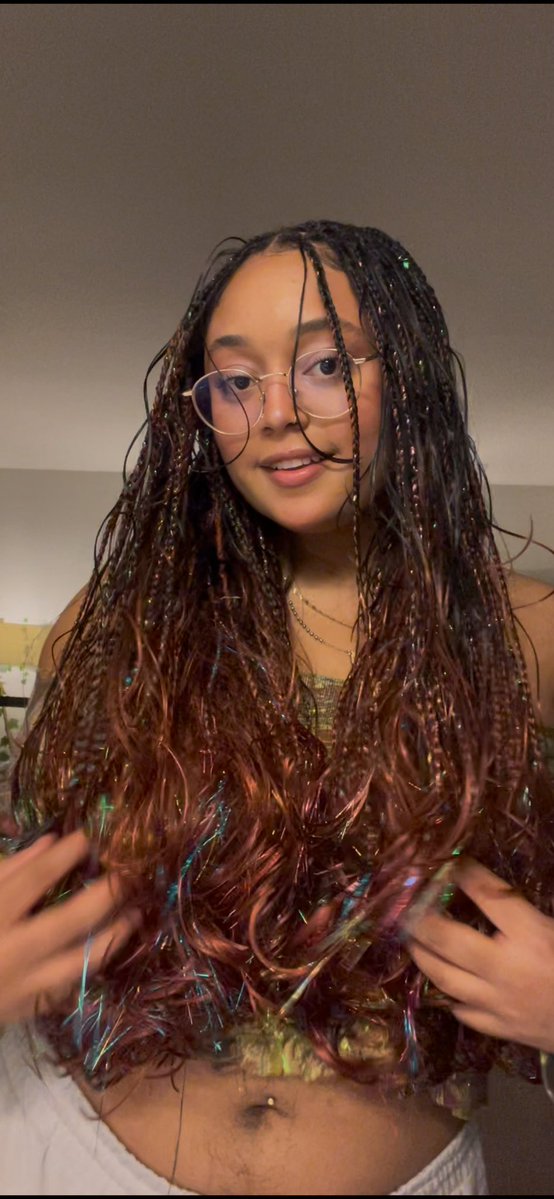 __sunflxwer's tweet photo. Video screenshot of my new look :) https://t.co/XrfHHoqt7j