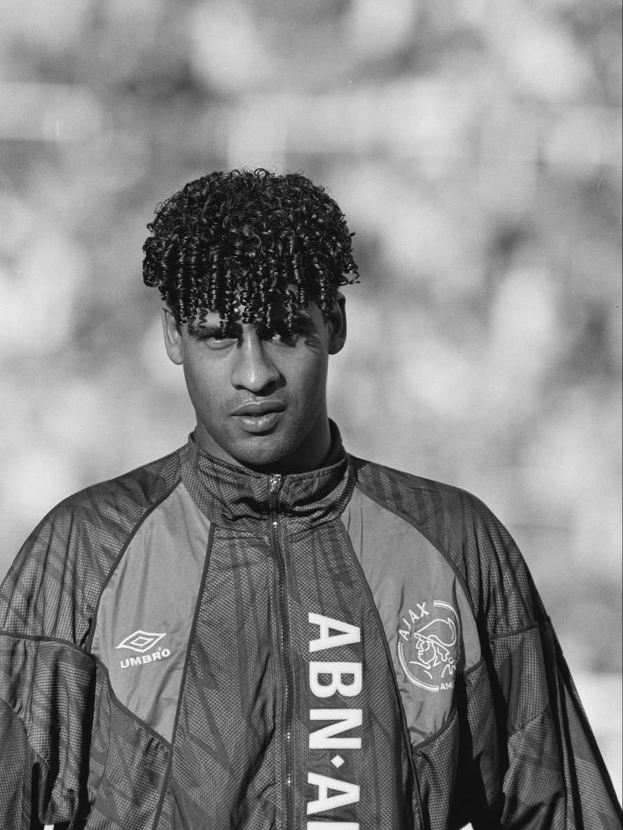 AFCAjax's tweet photo. Frank Rijkaard. Class.

Happy 64th birthday! ❌❌❌ https://t.co/aEV4oZkjw0