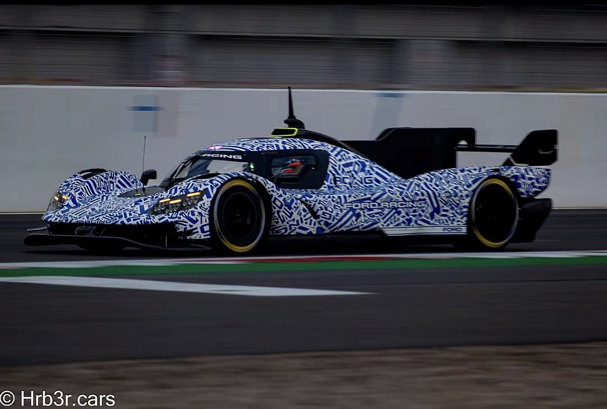 Lucaswhit3's tweet photo. Ford LMDH - Silverstone testing https://t.co/y6C9Igjafb