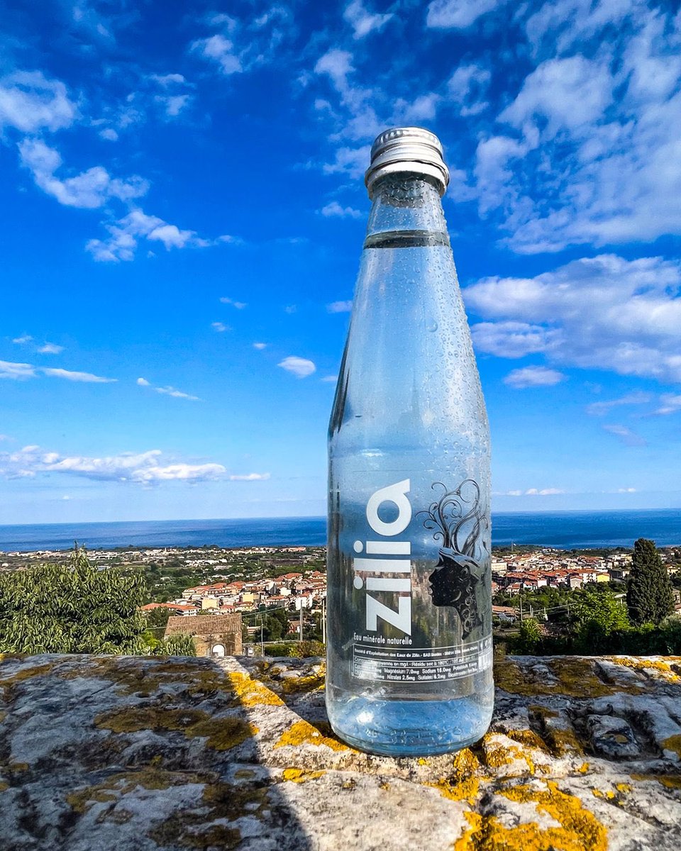 EauZilia's tweet photo. 𝒁𝒊𝒍𝒊𝒂, 𝒃𝒆𝒍𝒍𝒂 𝒄𝒖𝒎'𝒆̀ 𝒖 𝑴𝒆𝒅𝒊𝒕𝒆𝒓𝒓𝒂𝒏𝒊𝒖 💙💧
#Acqua #Corsica #Zilia https://t.co/2NxT7eHf7B
