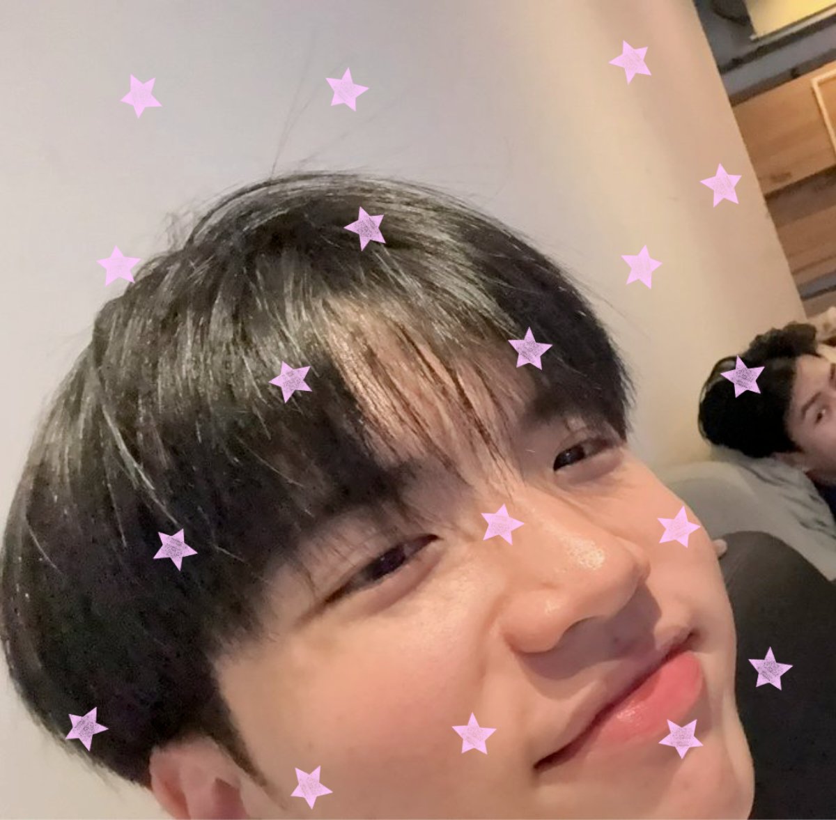 everthingsblu's tweet photo. Bingung https://t.co/ZBZSrY9yB7
