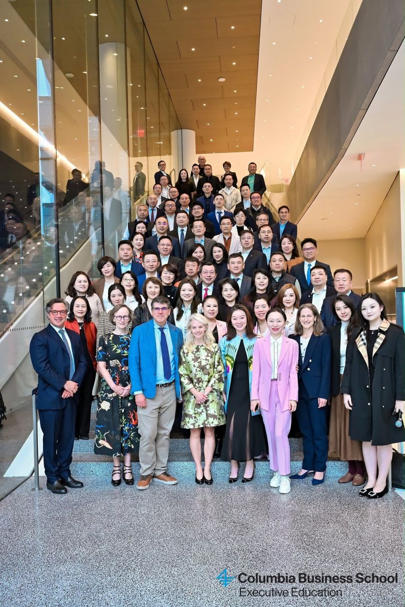 CenterDodd's tweet photo. We are thrilled to welcome our GVIP cohort to New York for Module Two: Wealth Management led by Andrew Gundlach and Kristin Gilbertson https://t.co/7Qr9FZed4a