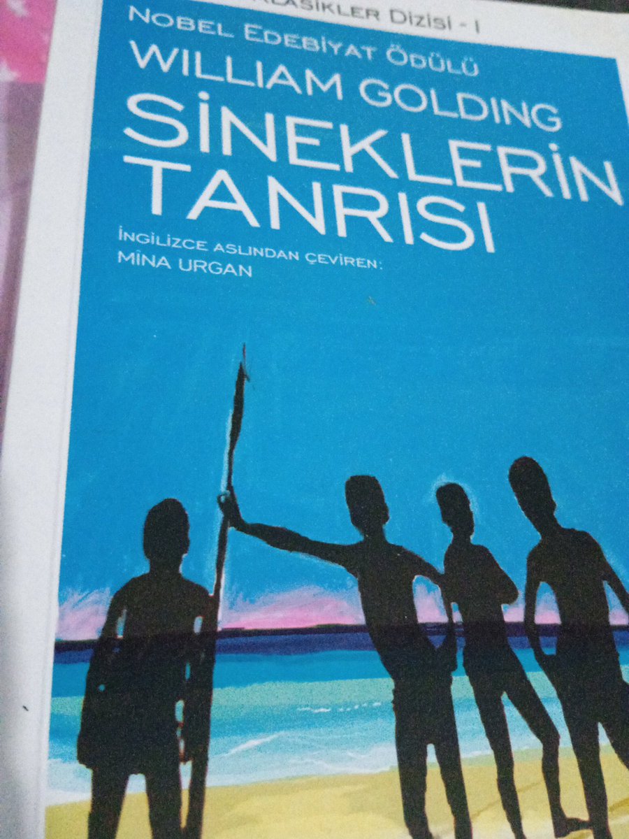 sengitbe's tweet photo. Biraz kitap ojıcam bb https://t.co/kJ2B2thjvr