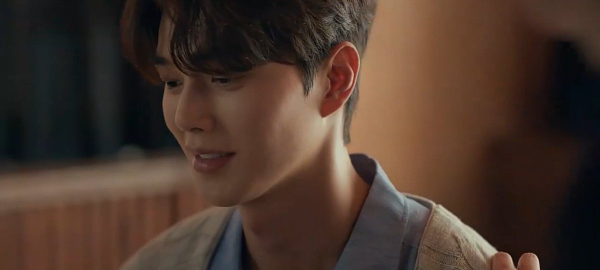 yohanatrix's tweet photo. we need MORE praise kink in fics for kang pio bcs LOOK AT THIS BABY!!! SO HAPPY TO BE APPRECIATED!!! SO SMILEY TO BE COMPLIMENTED!!! We need to shower him in MORE praise, tf https://t.co/VfDTXnBrGy