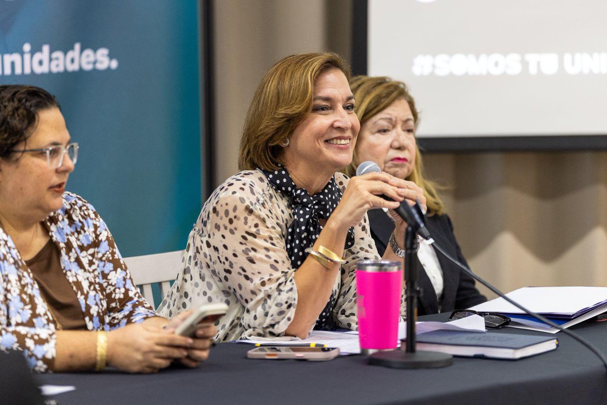 UPR_Oficial's tweet photo. La presidenta de la UPR, Dra. Zayira Jordán, anunció hoy el lanzamiento de UPR Técnica, una nueva plataforma que reúne más de 253 ofrecimientos de formación técnica y profesional. 

🔗 Explora la gran oferta de UPR Técnica en https://t.co/8FJhkID1DD.

#SomosTuUniversidad https://t.co/tSZpnPB42S