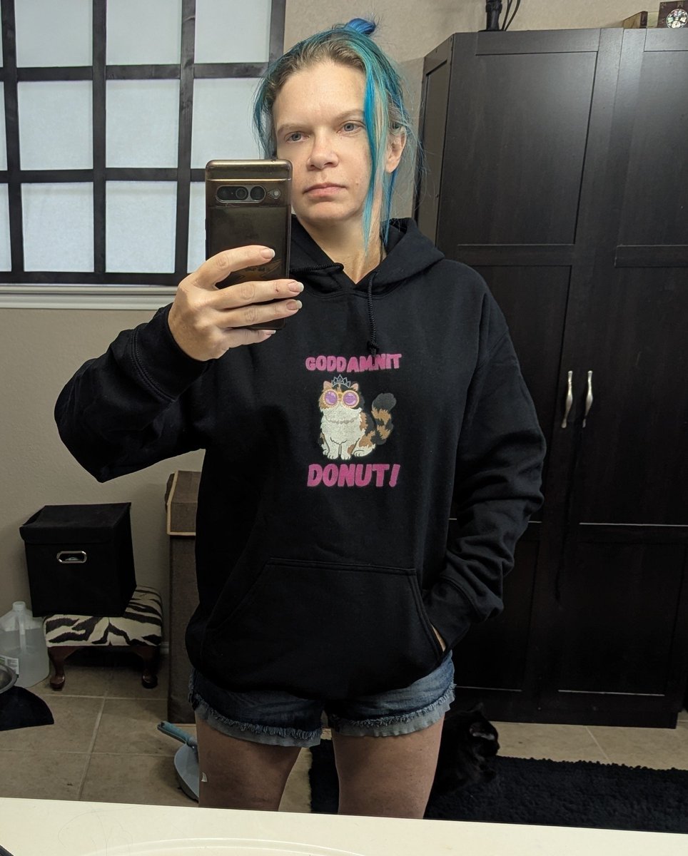 ValkyrieWorksLL's tweet photo. Guys my shirts came in! I'm really happy with the quality of these. Go get you some!
#jimothy #dungeoncrawlercarl #princessdonut #shirtdesigner #smallbusinessowner https://t.co/bLBo9xznNJ