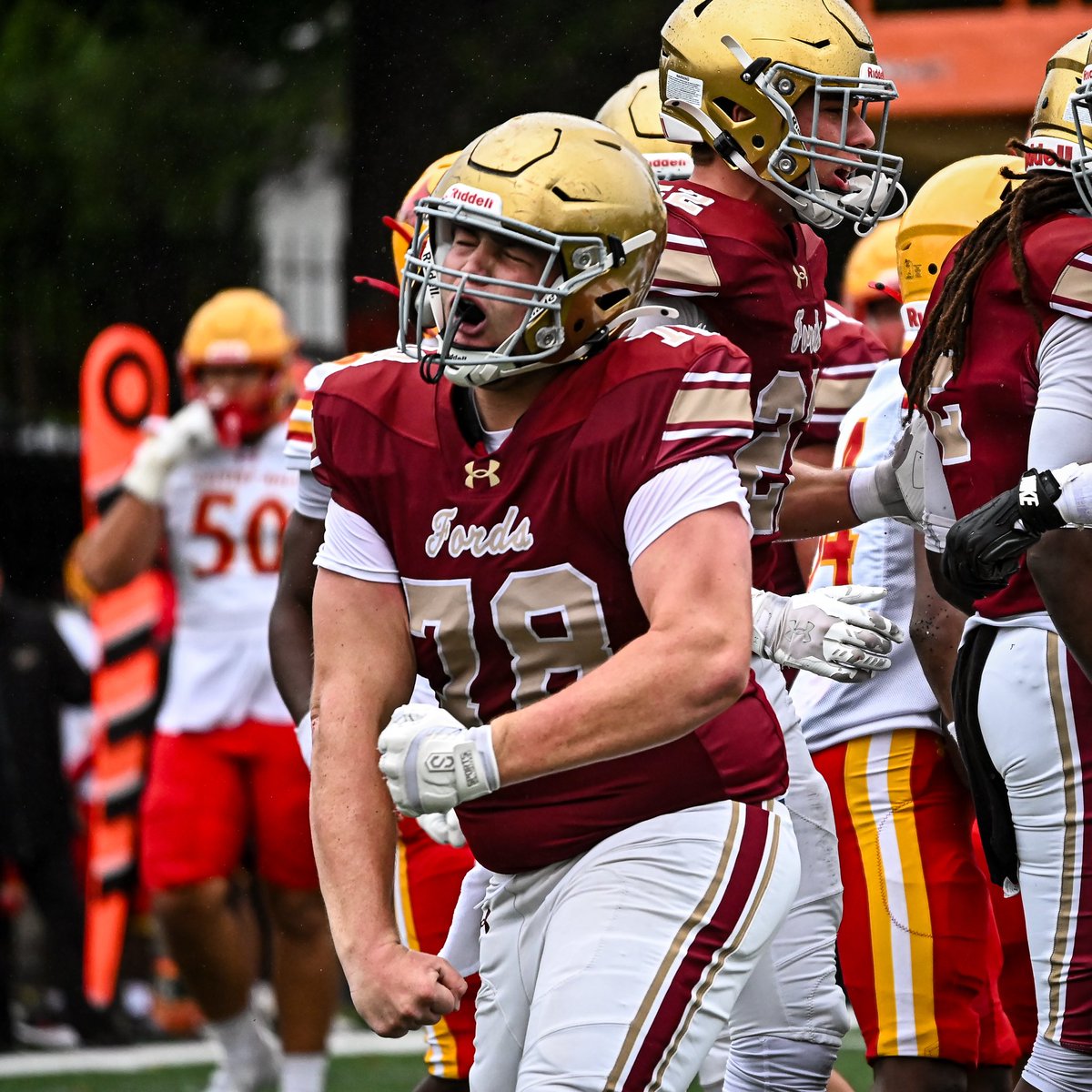 brennanbub's tweet photo. Great win in our home opener against Calvert Hall! @BrianMa66467458 @CoachPidgeon @coachGuynes @CoachKyle3319 

https://t.co/7qqJdPNuWZ https://t.co/n8V0iYsPyT