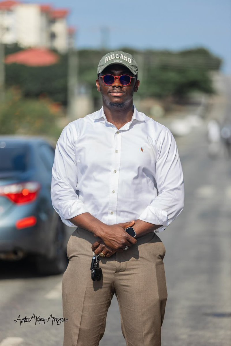Emefabj's tweet photo. Karim arrives to a warm welcome from branch executives and delegates. 
#EwuraAdamsKarim 
#Karim4NDCO 
#BerryPulseMedia https://t.co/REcrlSN3zY