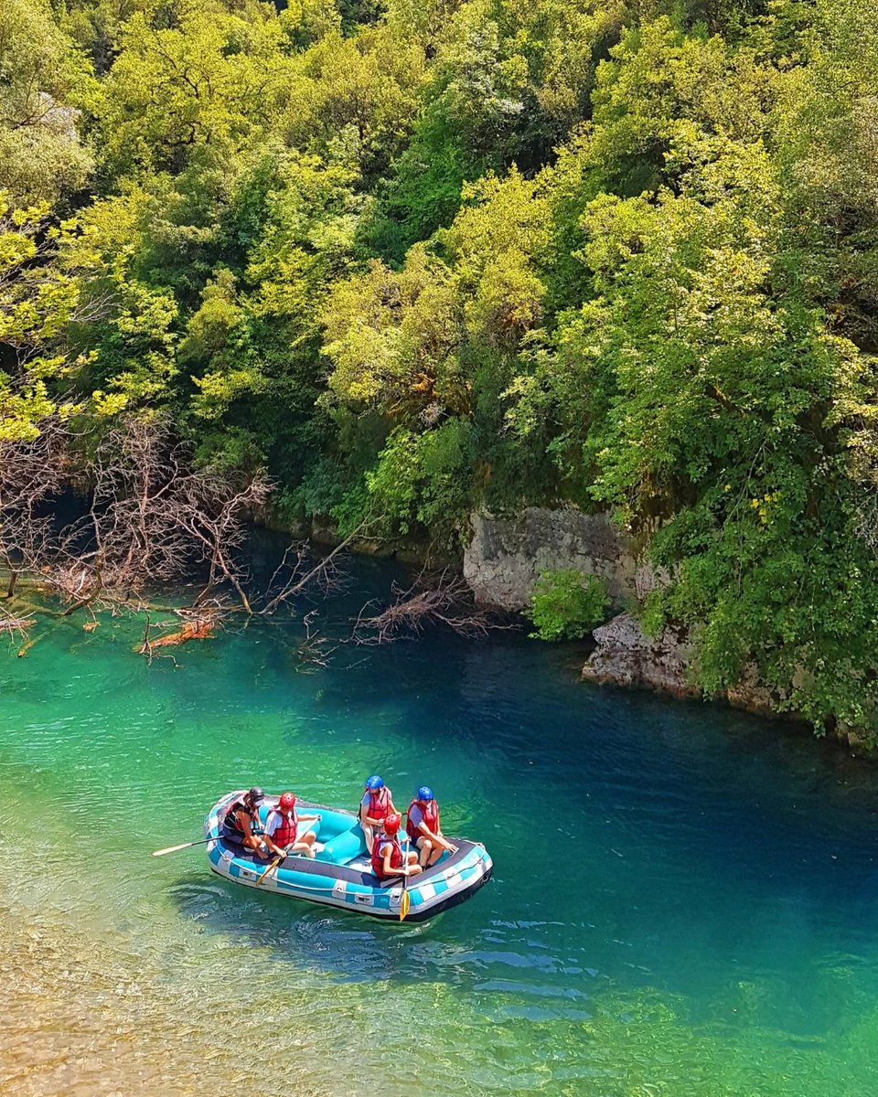 VisitGreecegr's tweet photo. Paddle through the crystal-clear waters of the #Voidomatis, surrounded by the wild beauty of #Zagori, ancient plane trees and stone bridges.

🚣 Ready to experience Epirus from a different point of view?
https://t.co/vMTCoEEZjH

#VisitGreece #Epirus https://t.co/RvESgbWGqu