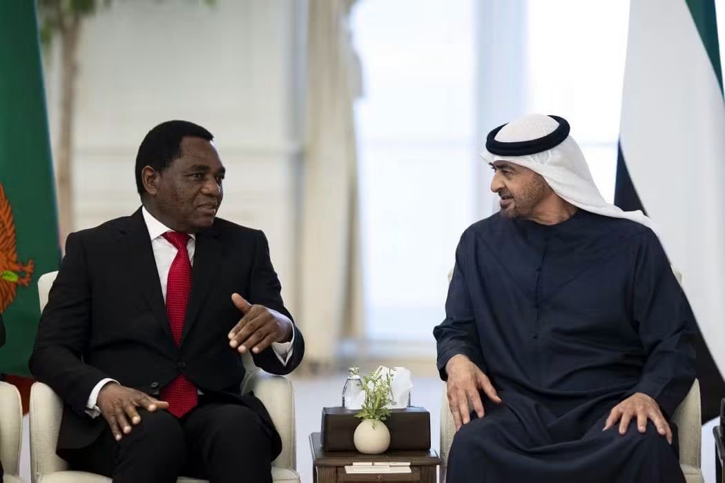 ZambiaMFAIC's tweet photo. This afternoon, Preident @HHichilema met and conferred with His Highness Sheikh Mohamed bin Zayed Al Nahyan, President of the #UAE , at the Presidential Palace in Abu Dhabi.

Read more..

https://t.co/MvSvlA4eCq

#ZambiaUAERelations
#GrowZambiaAgenda
#BilateralCooperation https://t.co/fMB3oSC9VN