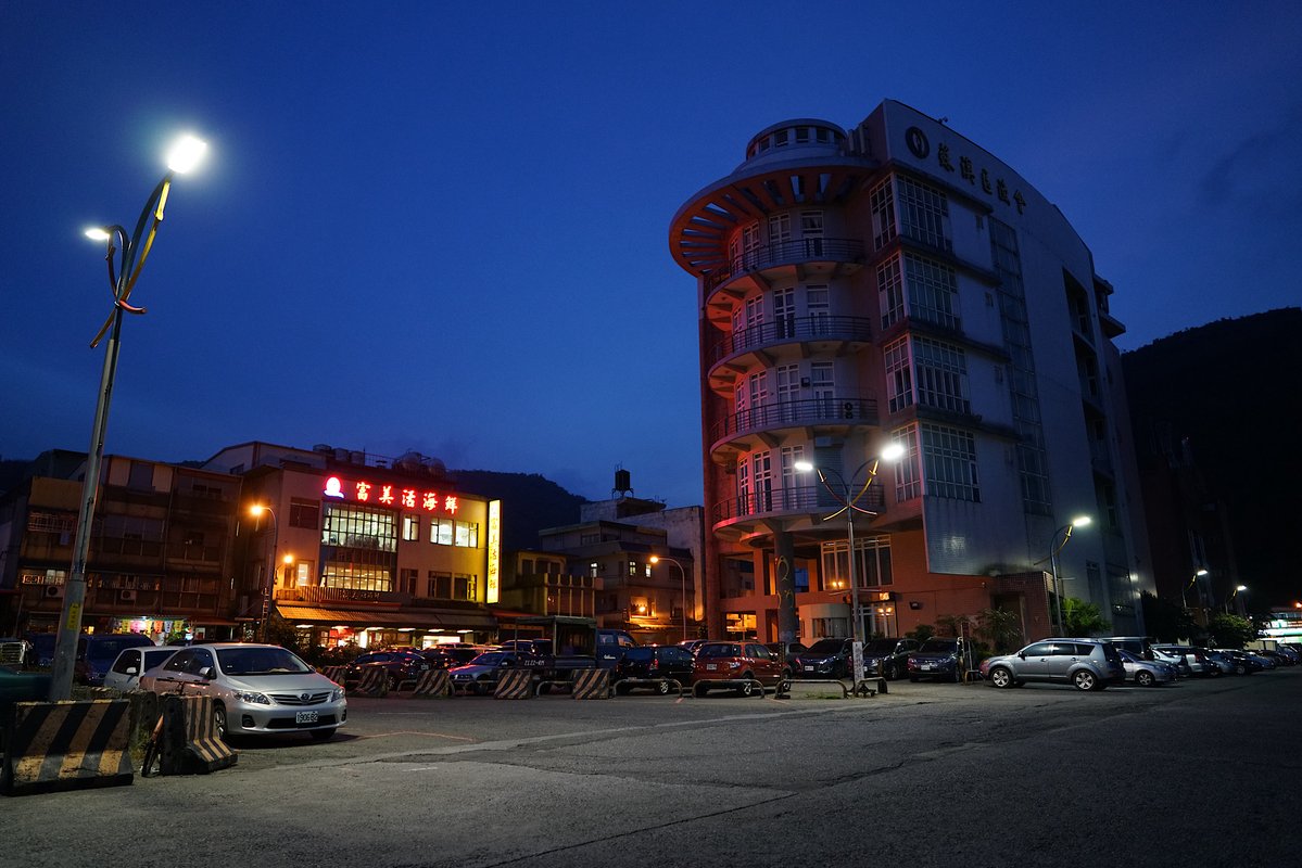 krishna953x's tweet photo. #NightStreet #NightStreetPhotography #StreetPhotography #StreetPhoto #NightPhotography #UrbanNight #UrbanPhotography #SonyA7R2 #SonyAlpha #Batis #Batis25F2 #ZeissBatis #ZeissBatis25mmF2 #Zeiss25mm #25mm #Photography #fotografia #fotografie #Photographie https://t.co/DPgWj7vCkw