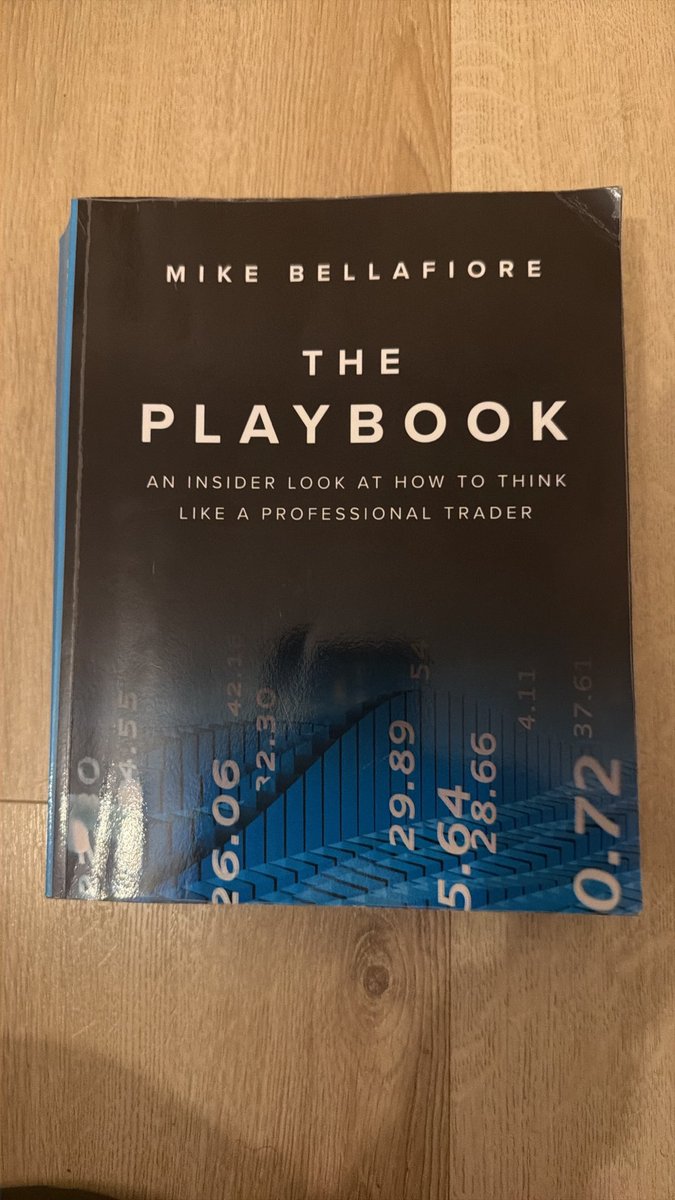 BannekerTrades's tweet photo. late night reading.

i’ve been trying to soak up the ideas in this and experimenting with adapting them to see if i can build playbooks filled with plays for the fx market. the emphasis on thinking through bigger picture and the systematic elements are real refreshing. https://t.co/sdXgK5WC48