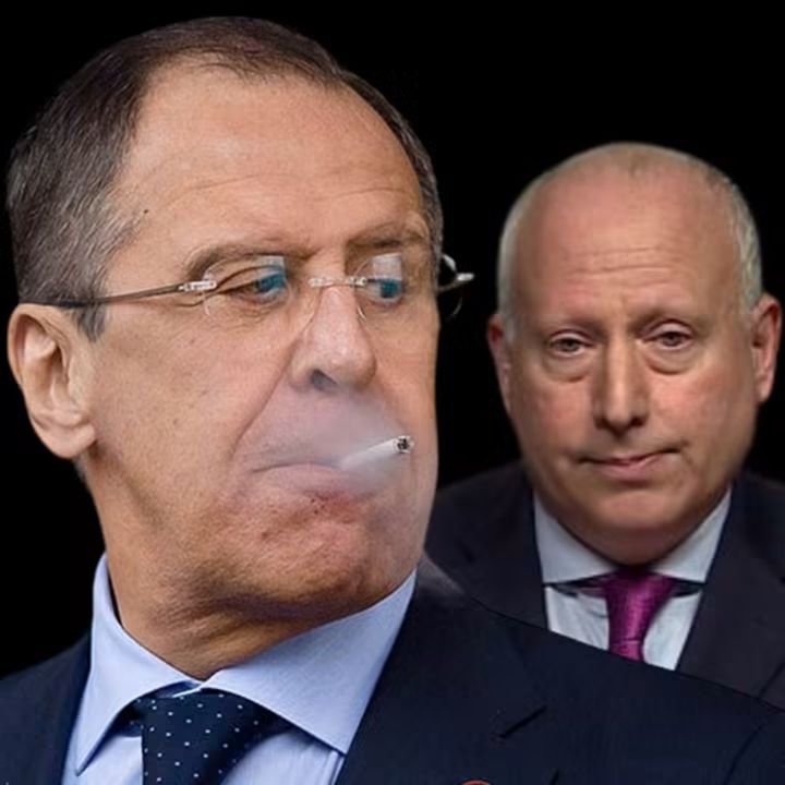 itsmeback_'s tweet photo. Mamma mia, cosa ho appena sentito. Questa forse è una tra le figure di merda più grandi rimediate a livello giornalistico.

Steve Rosenberg è corrispondente e caporedattore della BBC in #Russia. Pensava di essere simpatico e così, in uno scambio di battute, ha chiesto a #Lavrov testualmente:

"Lei riconosce che la Russia sta conducendo una guerra ibrida e occulta contro i Paesi europei? Se sì, a quale scopo?"

Lavrov, in totale tranquillità, gli ha risposto così:

"Vuol dire che quando distruggiamo i droni e i missili che la Gran Bretagna e l'Europa continentale forniscono all'Ucraina, loro poi ci attaccano? È questo il tipo di guerra ibrida a cui vi riferite?"

Colpito e affondato!

Io mi chiedo come facciano, questi pennivendoli occidentali, a farsi umiliare in questo modo. Ma una dignità non ce l'hanno? È allucinante.

A proposito, vorrei sottolineare una cosa: in Russia continuano a operare le testate giornalistiche occidentali.
Vedi in questo caso la BBC.
Nell'UE e nel Regno Unito invece hanno sospeso licenze e vietato la diffusione di almeno una decina di testate Russe. Tra cui RT, Sputnik, e Ria Novosti. Addirittura Bruxelles minaccia perfino l'arresto se qualcuno si azzarda a diffondere contenuti di RT. Vedi cosa è successo in Germania qualche mesetto fa.

Ma la chiamano democrazia...

- Giuseppe Salamone