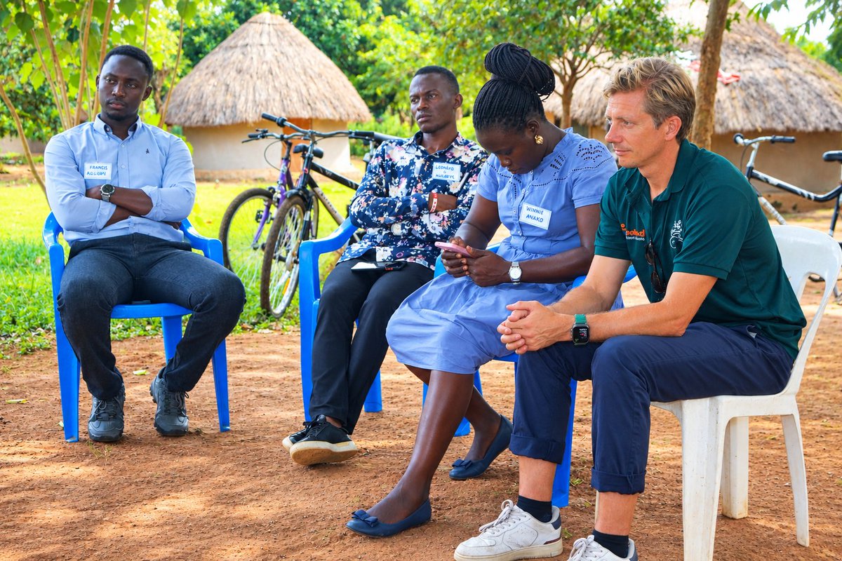 RonnieReagan24's tweet photo. 📣I got an amazing opportunity of interacting with the VHTs in Amuru, as part of the Global Health in Local Contexts Course.

I deeply appreciated the fact that health outcomes are shaped by a critical and formidable force of community health workers, who never relent 

#UHC https://t.co/St7gFX0hQf