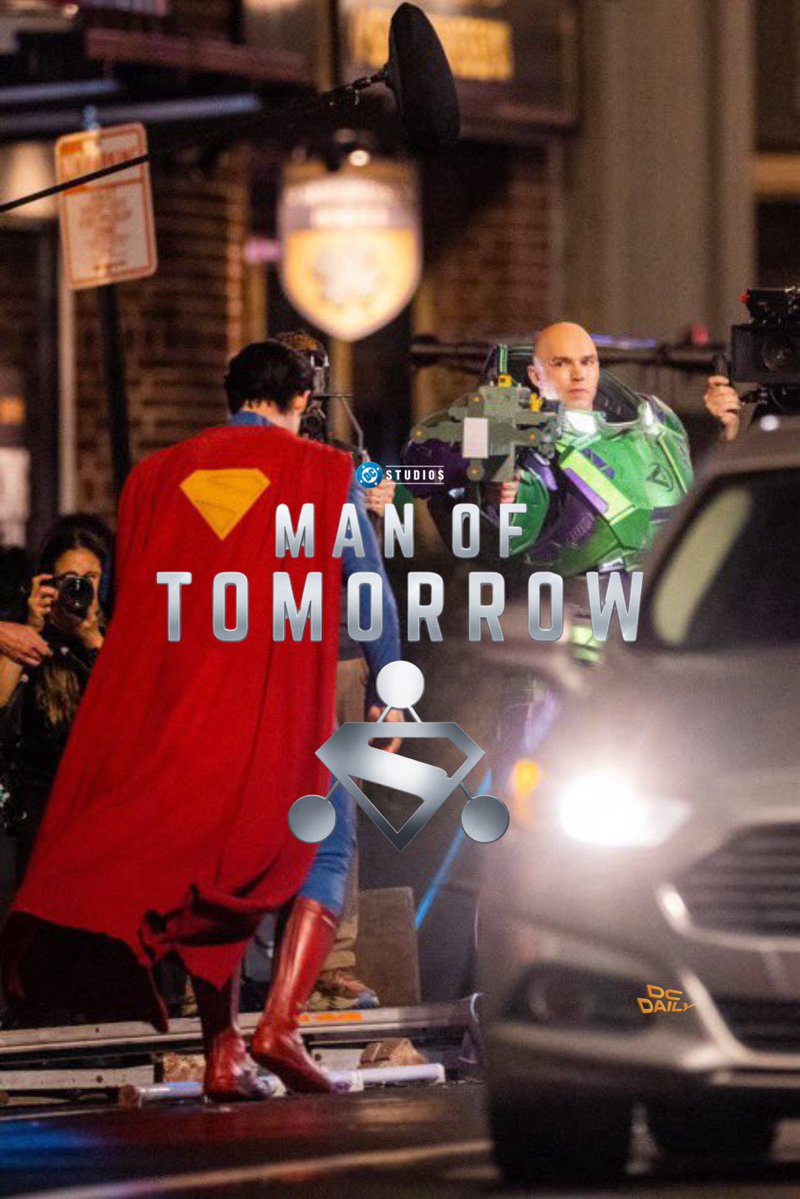 DCdaily's tweet photo. Matthew Lillard’s character in MAN OF TOMORROW will have a biracial family.

He will also share scenes with Jimmy Olsen, Kat Grant and Perry White. 

(Via @AtlantaDCFans) https://t.co/TdzMVE7tdw