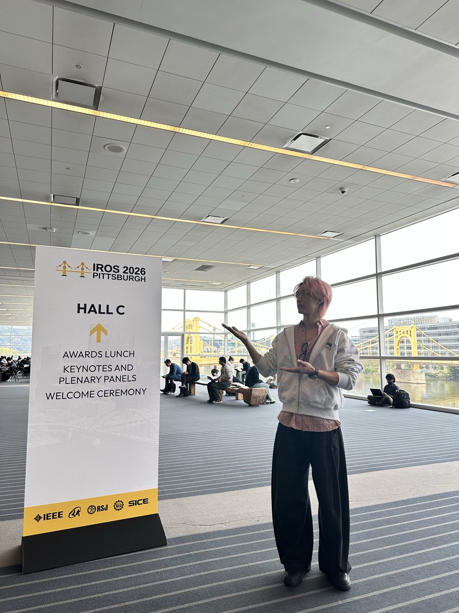 ChengxinYu27's tweet photo. Great to be at #IROS2026 in Pittsburgh! 🤖

So many robotics companies, researchers, and new technologies here. You can really feel how fast robotics and Physical AI are moving.

Tonight, @ManycoreTech × @SpaceFronClub are hosting a cocktail night just 3 minutes from the conference venue. Come grab a drink and chat with us! 🍸

https://t.co/vfCbLMiYZF

#Robotics #PhysicalAI #SpatialIntelligence