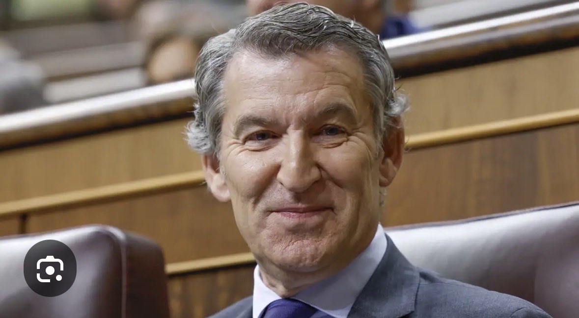 supermanyyoam's tweet photo. ➡️Nos cuenta que un enfermo tiene que cobrar menos.
➡️ Vota en contra de la subida de las pensiones.
➡️ Todavía hay ignorantes que le votan. https://t.co/gpaZNB78ax