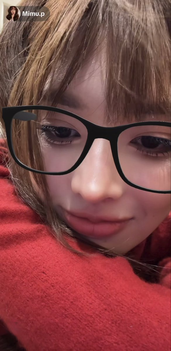 fishlikeorange's tweet photo. ミムちゃんの配信見終わってから、まだ寝れない🥹🫠
可愛すぎて無理……😭🤍

#Mimpanthita https://t.co/ytwWRUgGE1