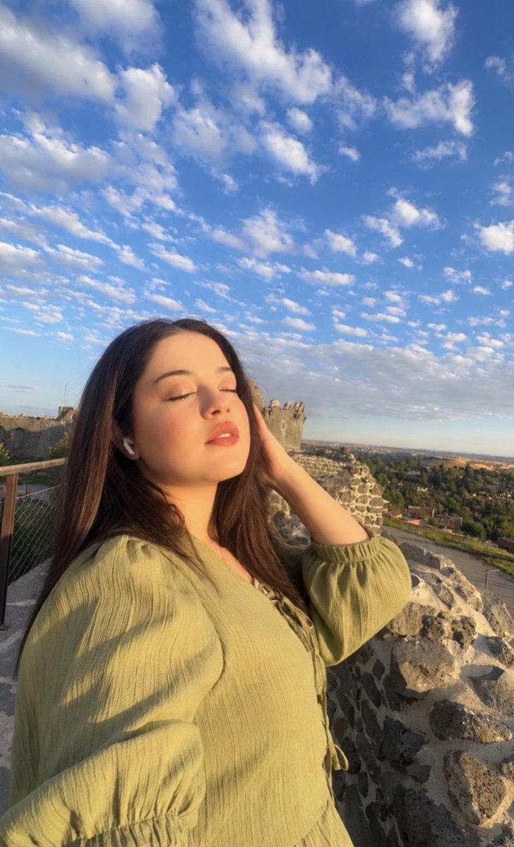 idoskee's tweet photo. Slav Amed ☀️ https://t.co/Pixg2oBaPL